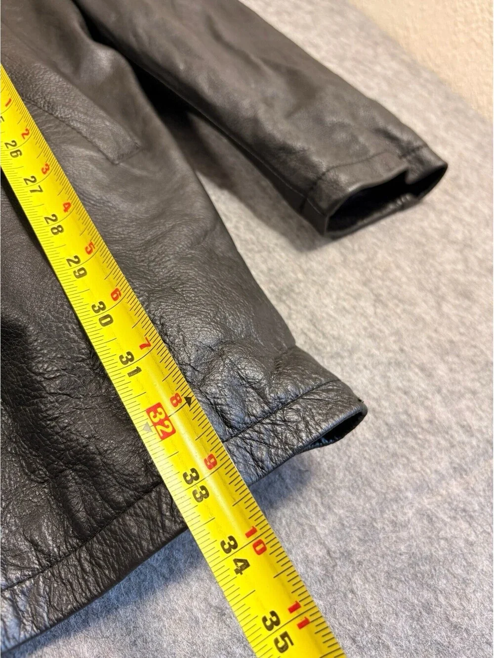 Wilsons Black Leather Long Overcoat Size L Lined Stand-Up Collar Button Zip
